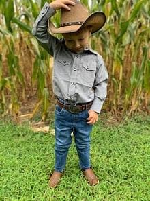 Little buckaroo in a cowboy hat